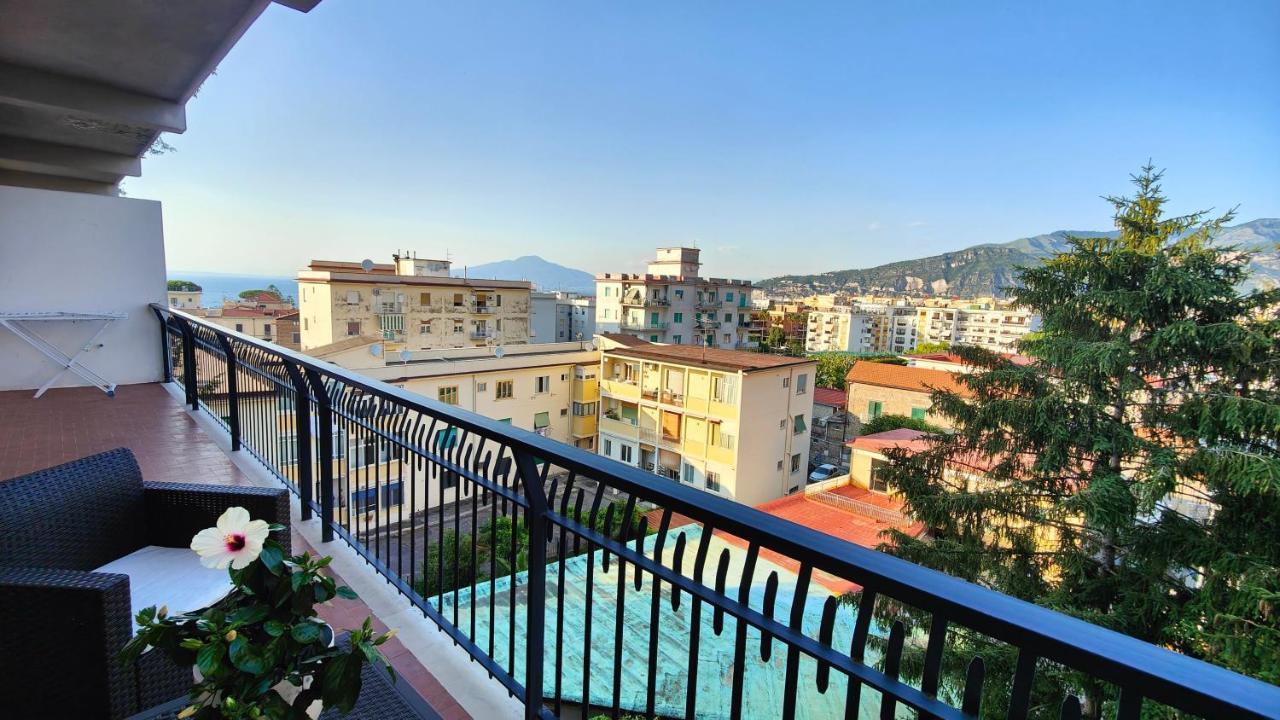 Pine House Sorrento Apartment Luaran gambar
